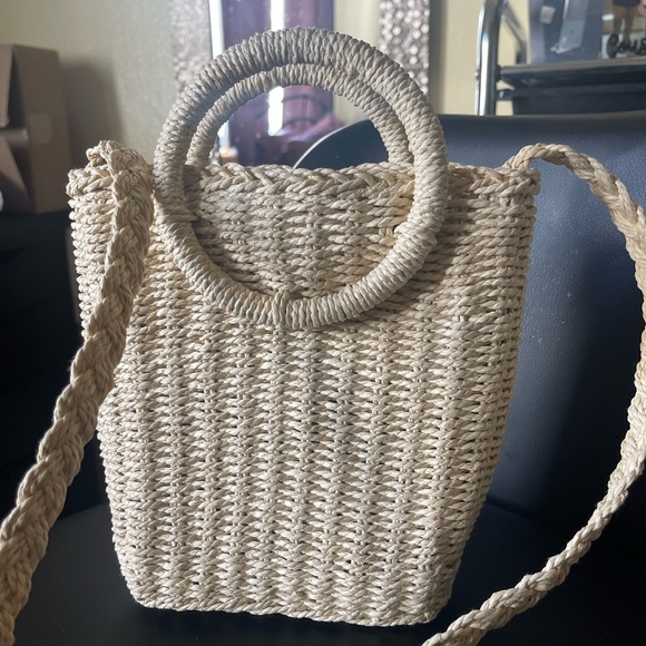 Mini Straw Tote Bag - Picture 3 of 3